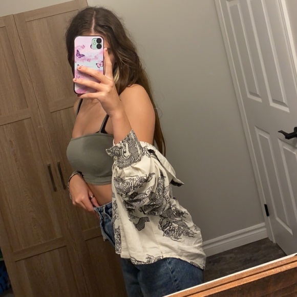 Meet your Posher, Taylor - Picture 1 of 1